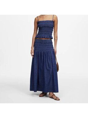 Madewell Smocked-Waist Denim Midi Skirt in Rinse Wash Super Stretch